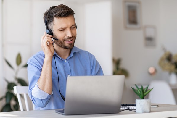 Remote contact centre agent 